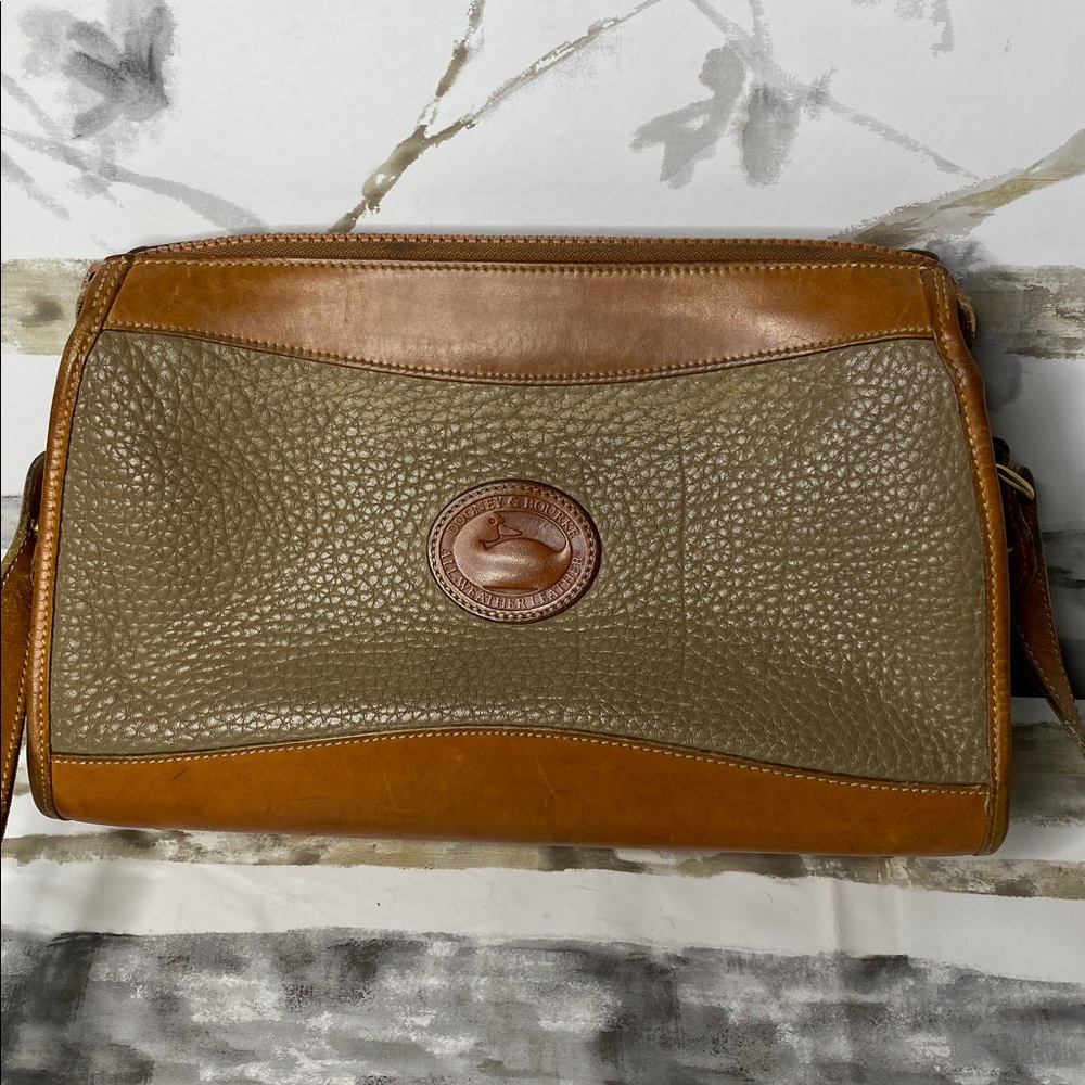 Vintage Dooney & Bourke Crossbody - Picture 2 of 10